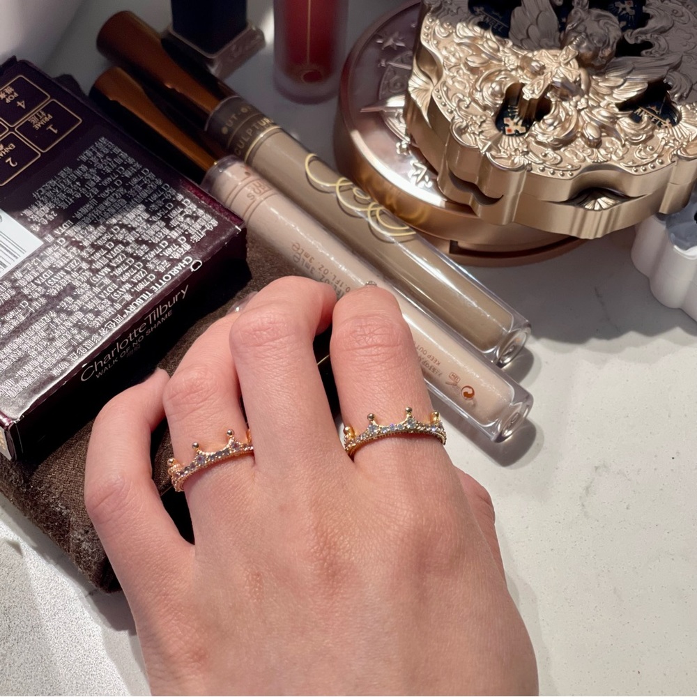 Pandora crown rings of two